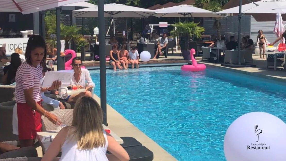 Champagne-au-Mont-d'Or : POOL PARTY chez Les Lodges Restaurant tout l'été !