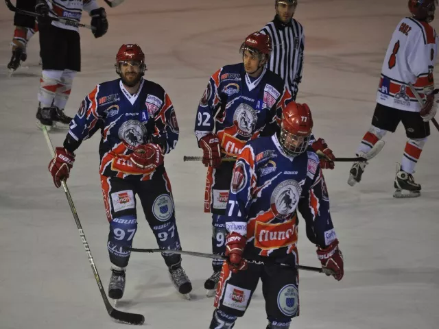 Sur la glace Briançon, le LHC n'a toujours pas le niveau (8-1)