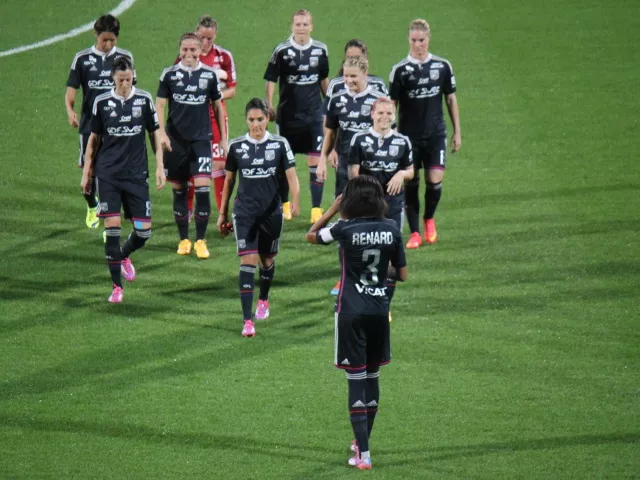 L'OL féminin surclasse le PSG (5-0)