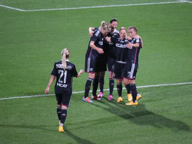 L'OL féminin bat Soyaux (7-1)