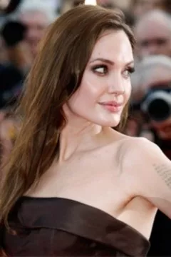 Angelina a de la chance... 