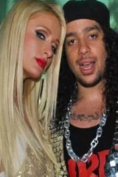 LMFAO collabore avec Paris Hilton