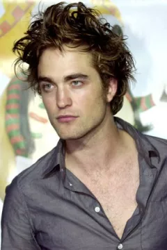 Robert Pattinson : ses fesses retouchées !