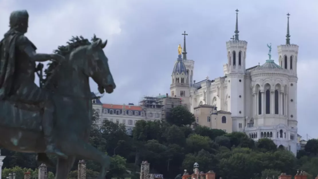 Fourvière, menacée de s'effondrer ? Le symbole lyonnais en grand danger !