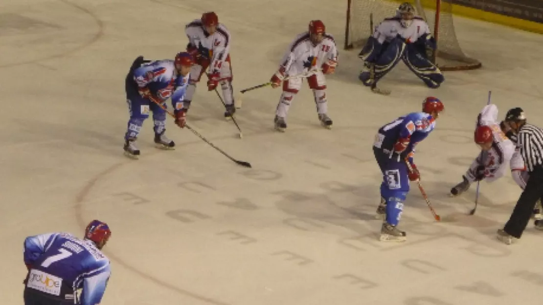 Le LHC sombre contre Rouen (1-8)