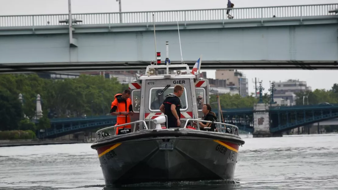 Lyon : il dérivait sur la Saône sur un matelas de lit