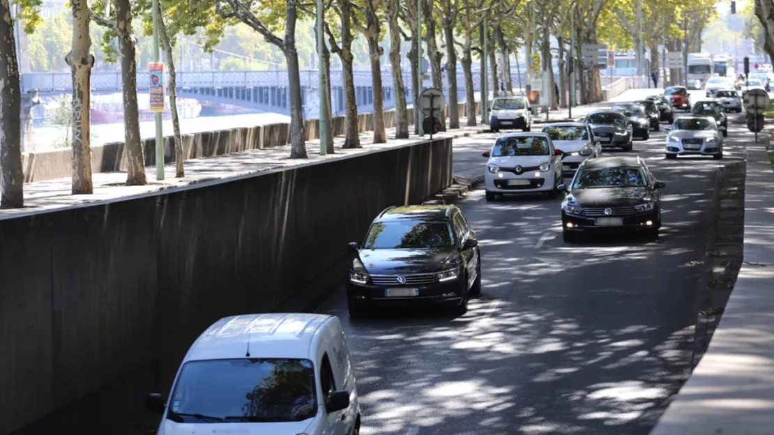 Week-end prolongé de la Toussaint : d'importants bouchons attendus ce jeudi en Auvergne-Rhône-Alpes