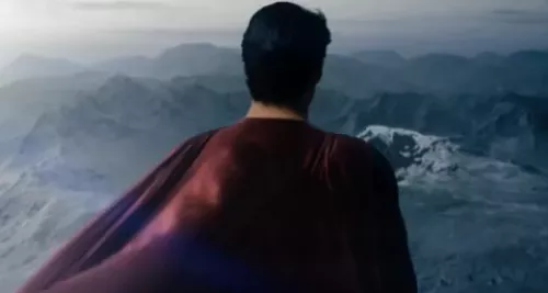 Superman renait de ses cendres dans "Man of Steel"